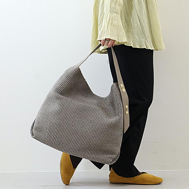 VIOLA d'ORO ヴィオラドーロ ワンショルダーバッグ v-8745