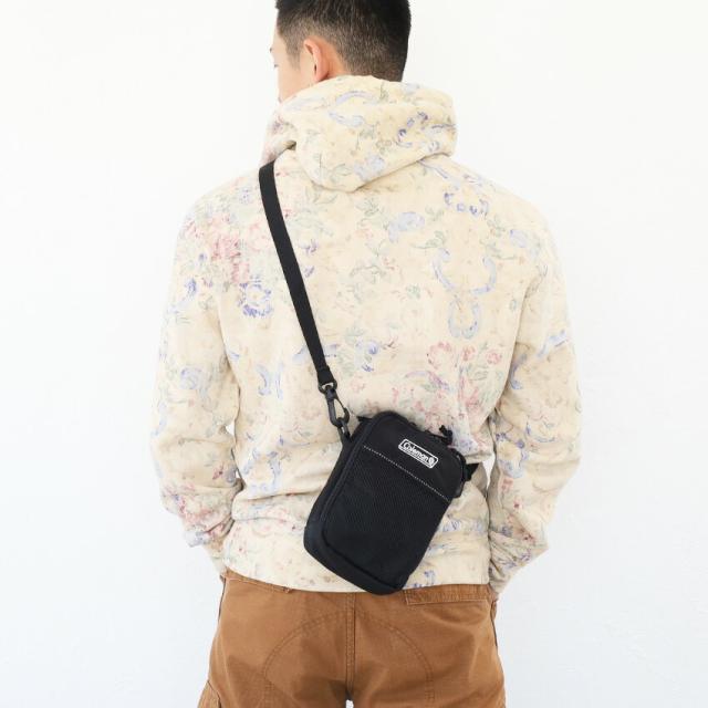 コールマン ウォーカーポーチS イメージ画像02