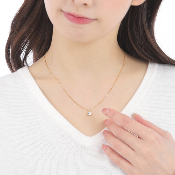 スーパー キュービックジルコニア 5mm ネックレス キュービック cz K10WG/K18YG ティファニー6本爪 (ダイヤ換算で約0.4ct〜0.5ct) 大粒 大きめ