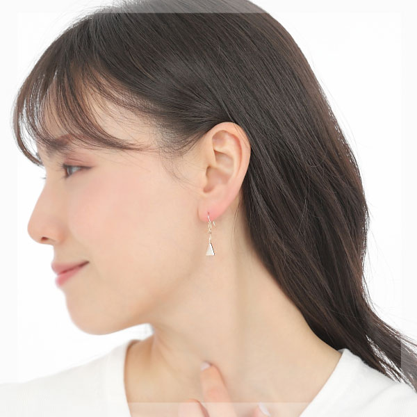 ホワイトシェル フックピアス トライアングル K10YG 10k 10金 イエローゴールド