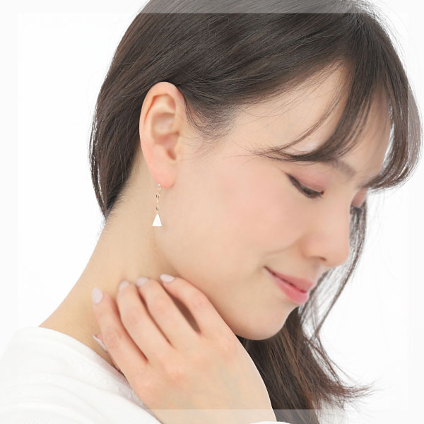 ホワイトシェル フックピアス トライアングル K10YG 10k 10金 イエローゴールド