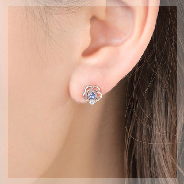 タンザナイト ブルームーンストーン ピアス K10WG