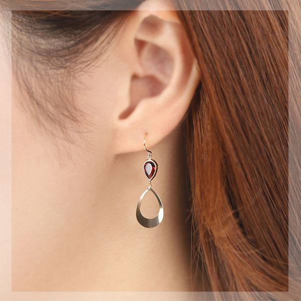 ガーネット フック ピアス K18YG 18金 18k イエローゴールド ドロップ 大粒