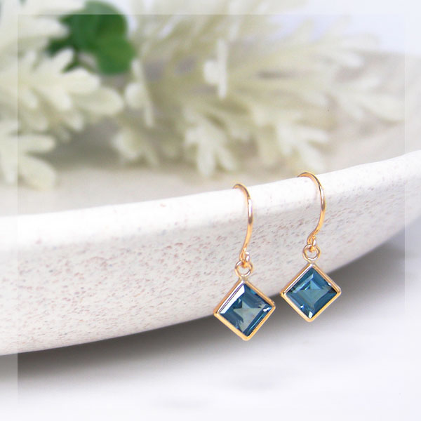 ロンドンブルートパーズ フックピアス 4mm K10YG 10k 10金 イエローゴールド