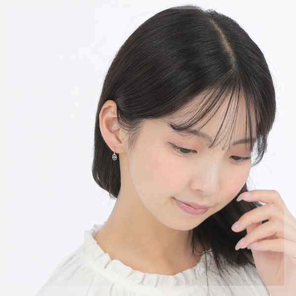 ロンドンブルートパーズフックピアスミル打ちデザインK10YG10k10金イエローゴールド揺れる