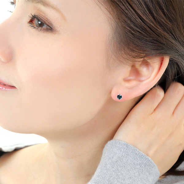 ロンドンブルートパーズ ピアス Pt900 プラチナ 4mm