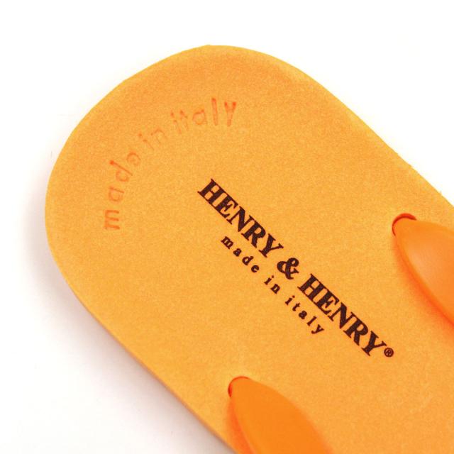 henryhenry_1.jpg