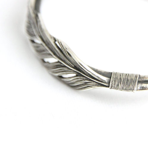 ハリム HARIM 正規販売店 バングル OWL SINGLE FEATHER BANGLE HRA023 SV