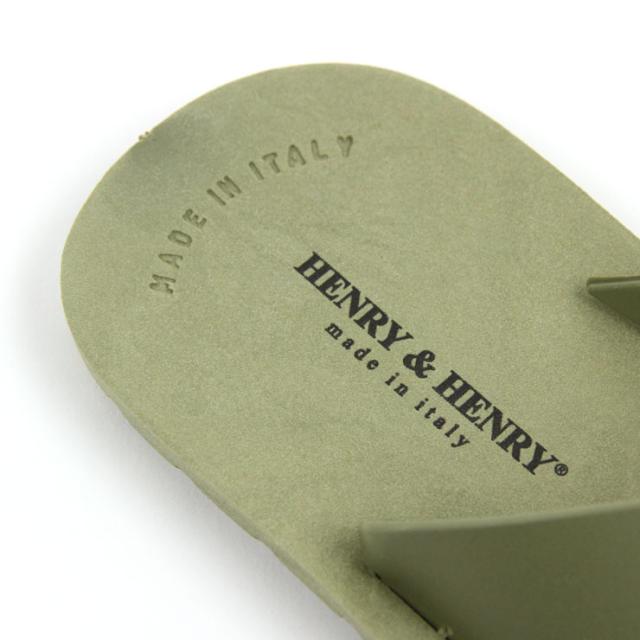 henryhenry_1.jpg