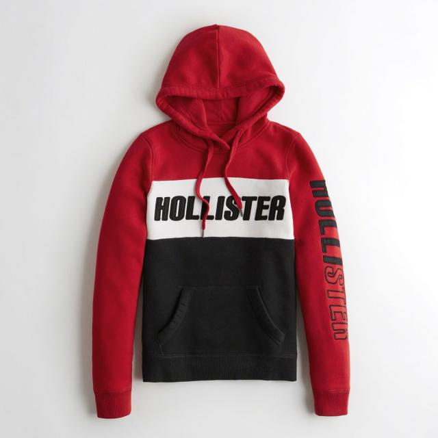 hollister_ladies_2.jpg