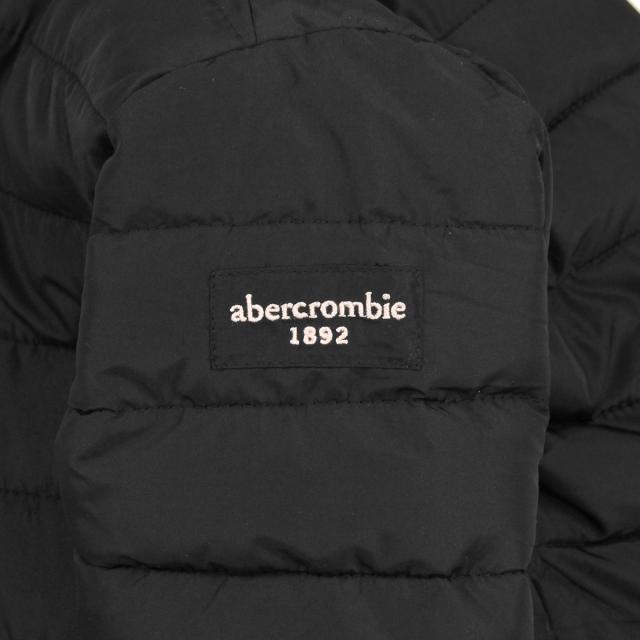 abercrombie_girls_2.jpg