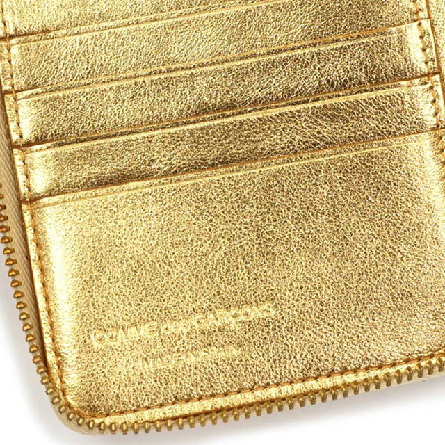 コム デ ギャルソン COMME des GARCONS ラウンドファスナー 二つ折り財布 EMBOSSES LOGO ゴールド cdg-sa2100eg-gol