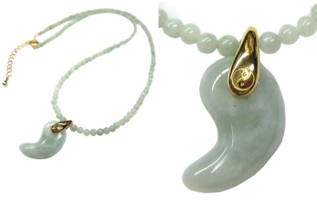 翡翠　大玉ネックレス3本　337g 東Y7-1002⭐︎2F 翡翠 大玉ネックレス3本 337g 東Y7-1002⭐︎2F 本翡翠 勾玉 翡翠