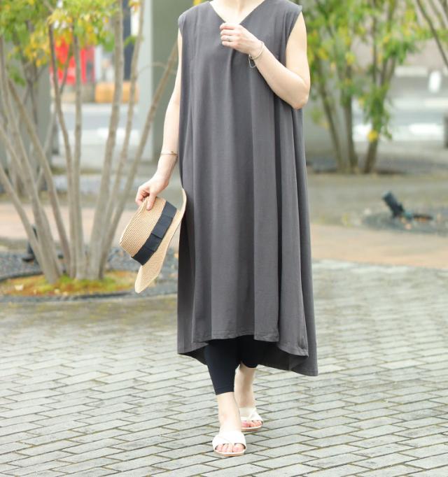 接触冷感レギンス