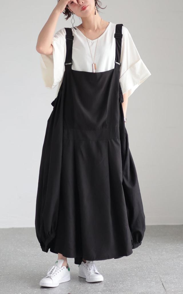 エプロンロングワンピース