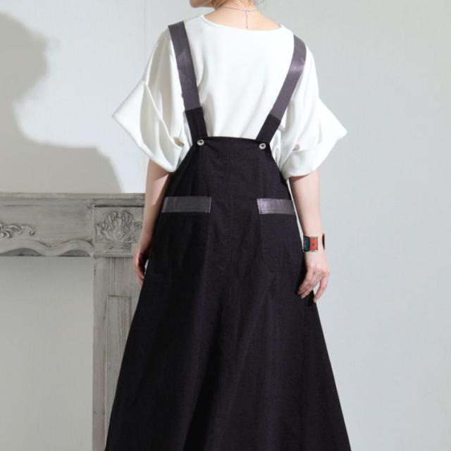 肩紐フェイクレザーサロペットワンピース