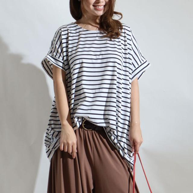 裾タックボーダー柄カットソー