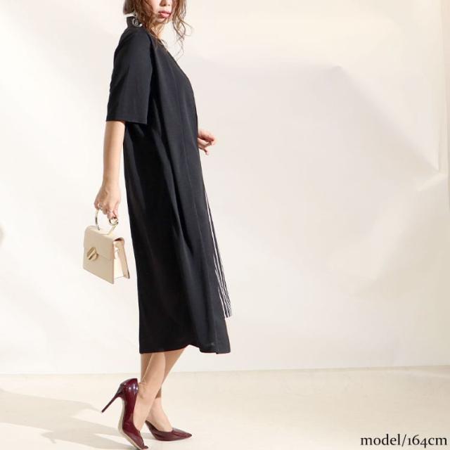 ストライプ柄フェイクワンピース