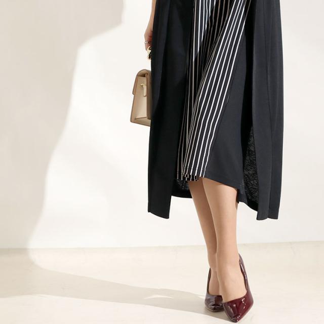 ストライプ柄フェイクワンピース