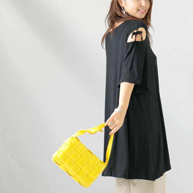 オープンショルダーリボンチュニックTシャツ