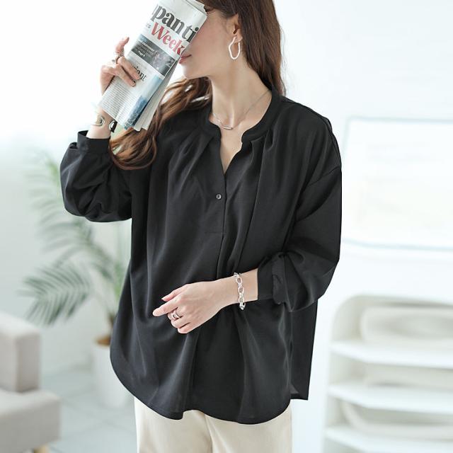 シワになりにくいブラウス