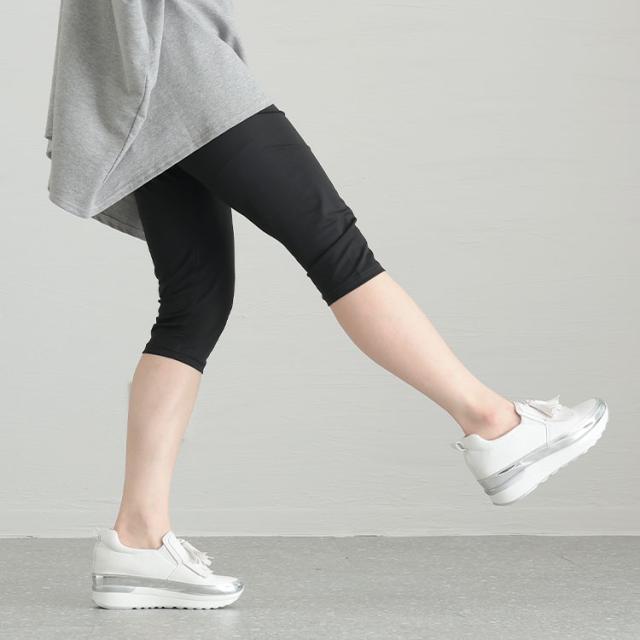 ストレッチサマーレギンス