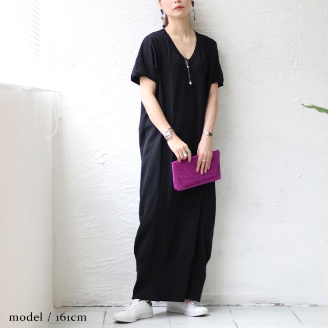 VネックIラインロングニットワンピース