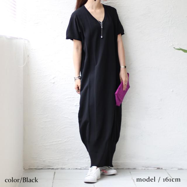 VネックIラインロングニットワンピース