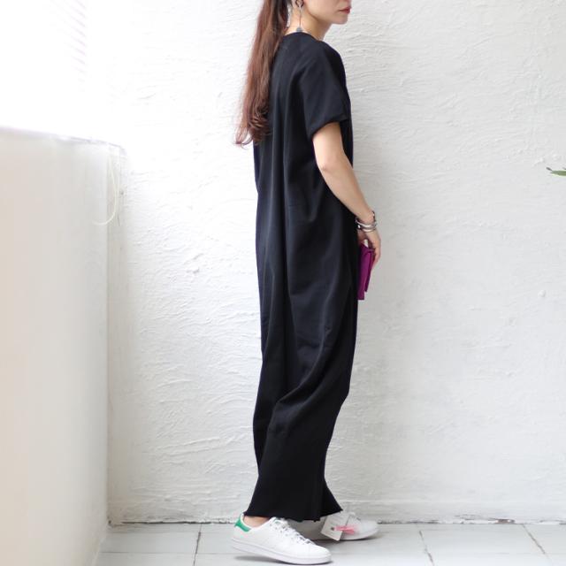 VネックIラインロングニットワンピース