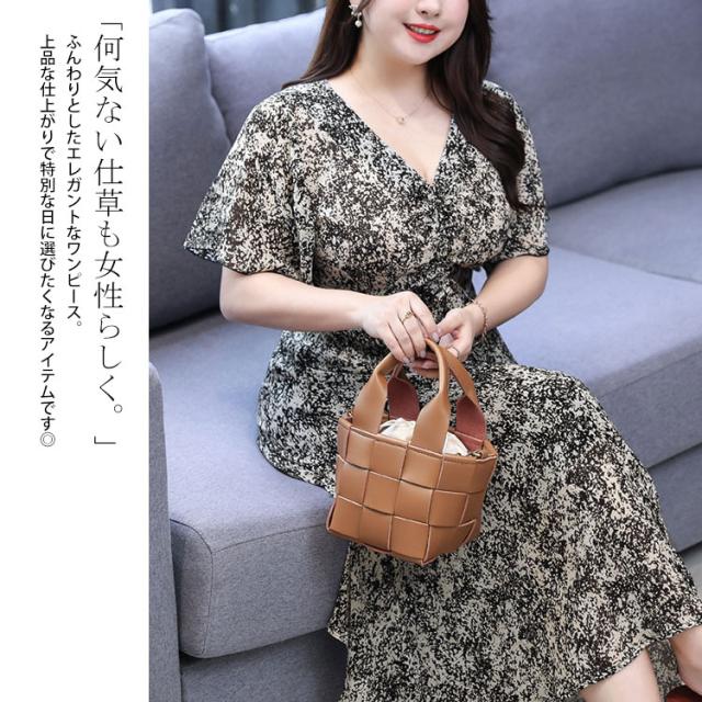 フレアスリーブシャーリングワンピース