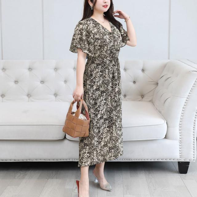 フレアスリーブシャーリングワンピース