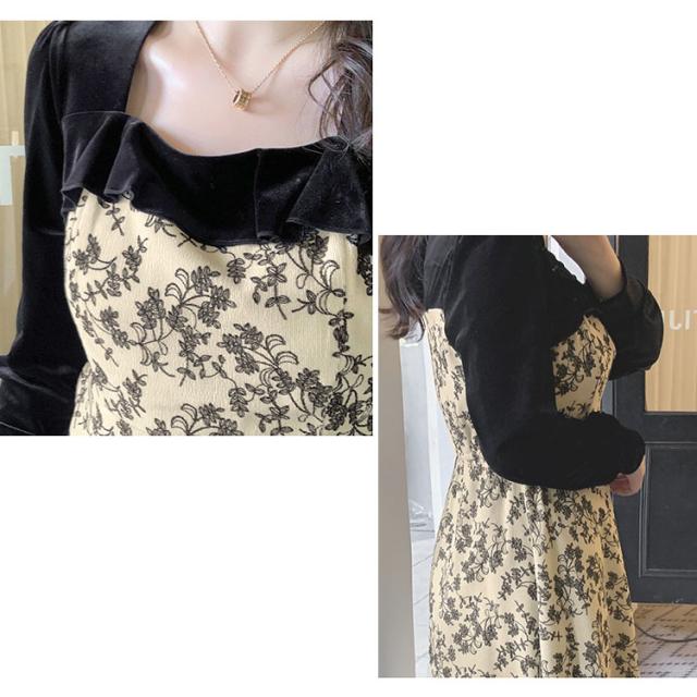 胸元切替え花柄フレアワンピース