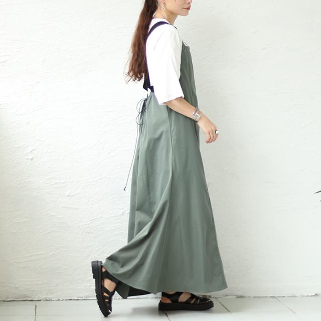 前剥ぎデザインセンターラインエプロンワンピース