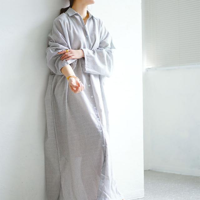 ストライプ柄ロングシャツワンピース