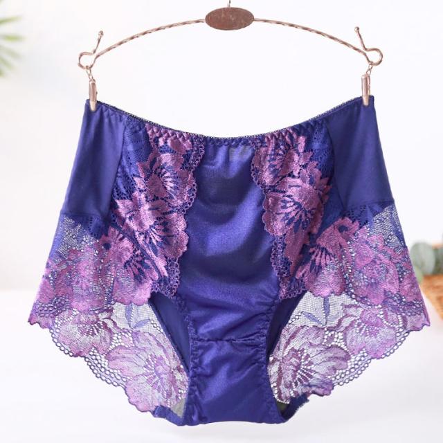 ハイウエストストレッチ花柄ショーツ