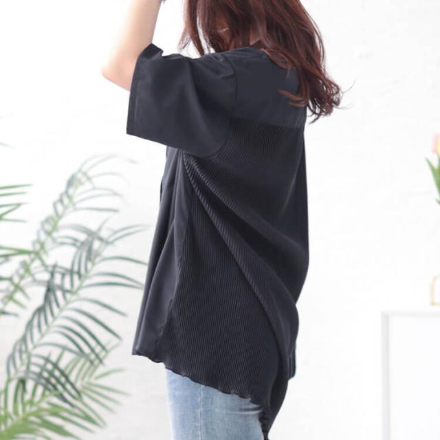 バックプリーツ切り替えシャツ