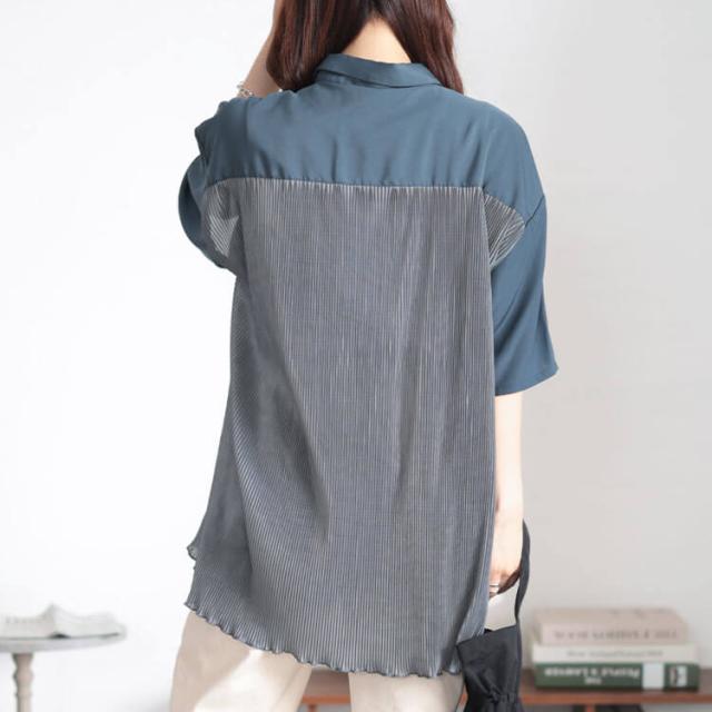 バックプリーツ切り替えシャツ
