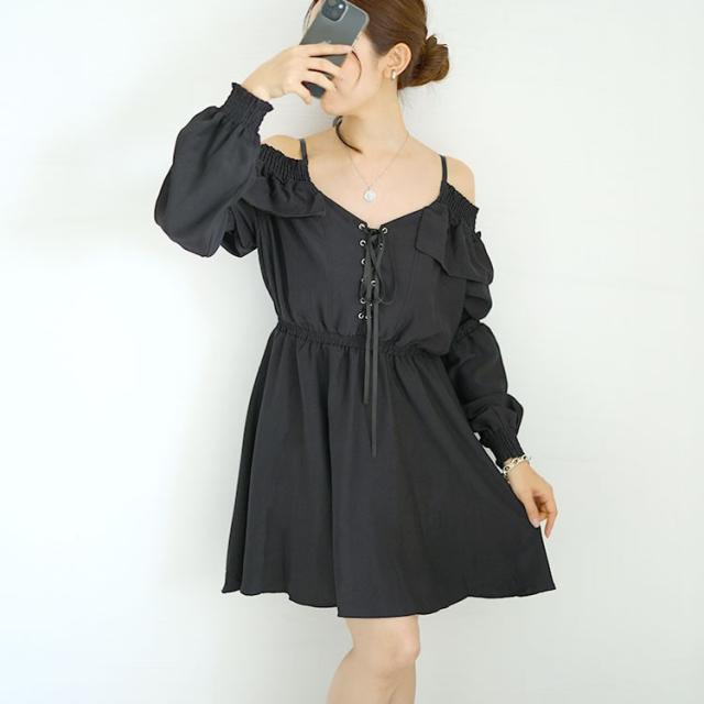 レースアップオフショルワンピース