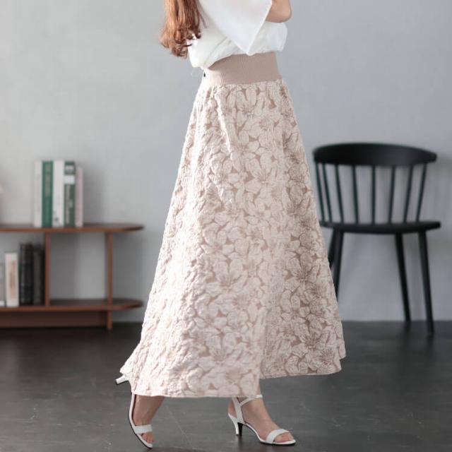 フラワージャガード太リブボリュームフレアスカート