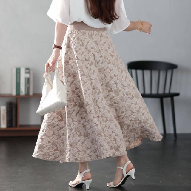 フラワージャガード太リブボリュームフレアスカート