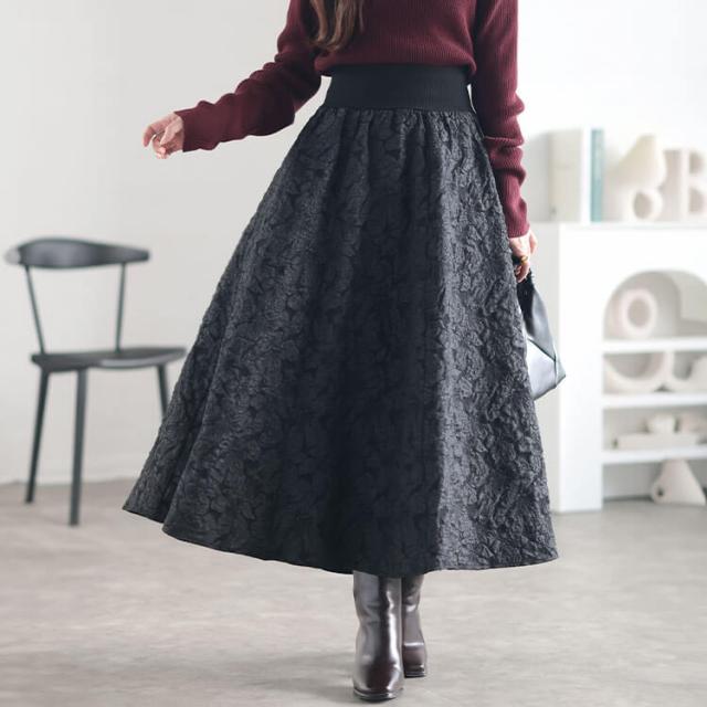 フラワージャガード太リブボリュームフレアスカート
