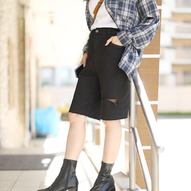カットアウトデニムハーフパンツ