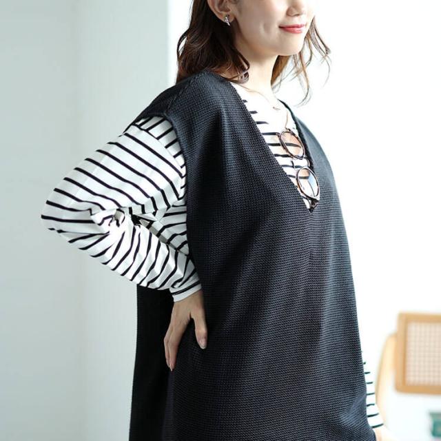 深Vネック後ろタックコクーンベスト