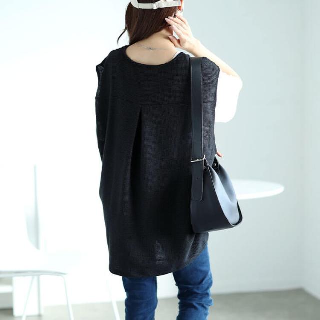 深Vネック後ろタックコクーンベスト