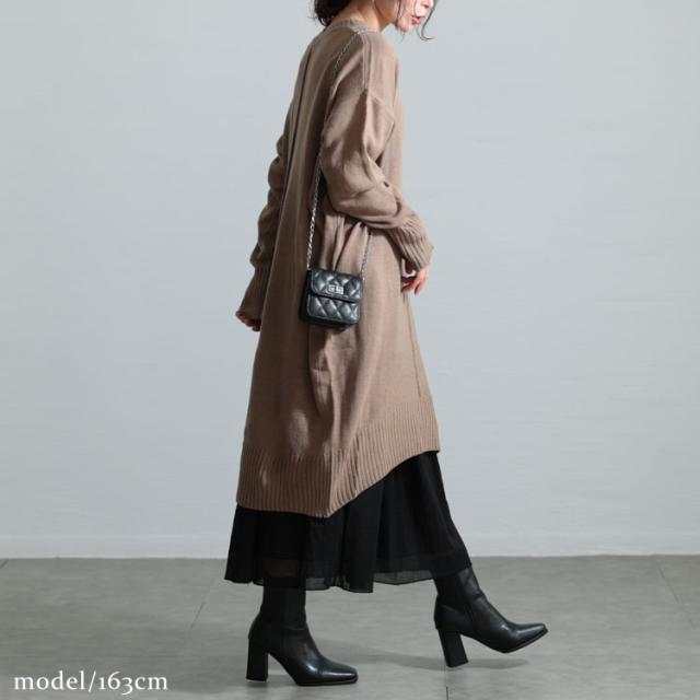 センターラインコクーンニットワンピース