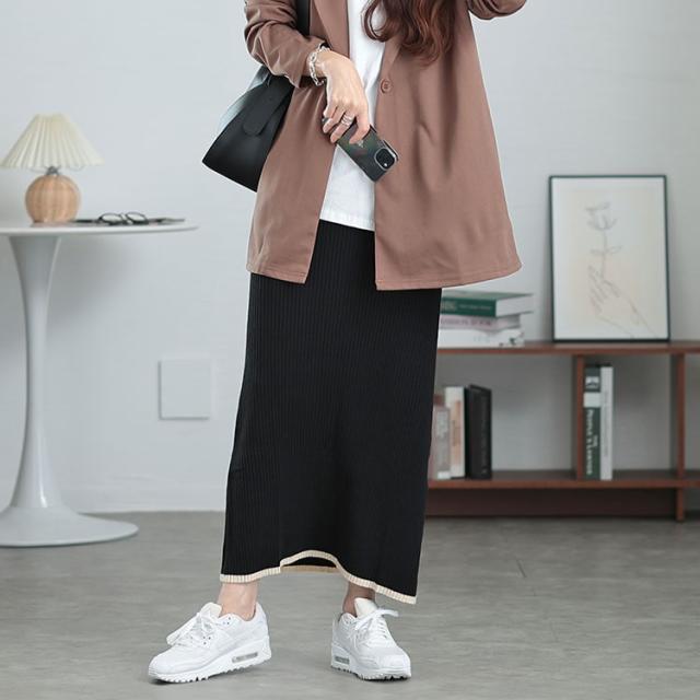配色リブニットナロースカート