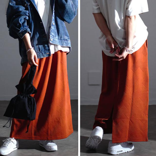 幾何学柄ナロースカート