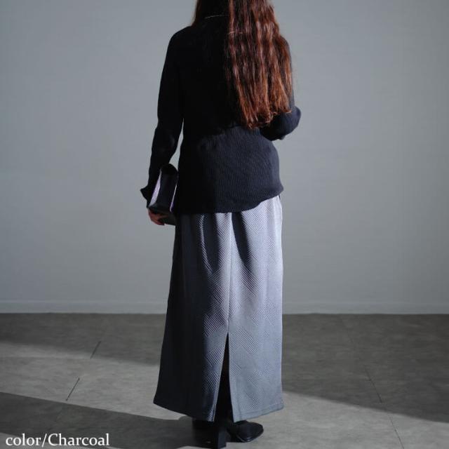 幾何学柄ナロースカート