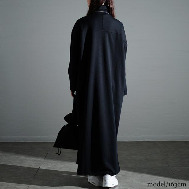 ハーフジップサイドスリットワンピース