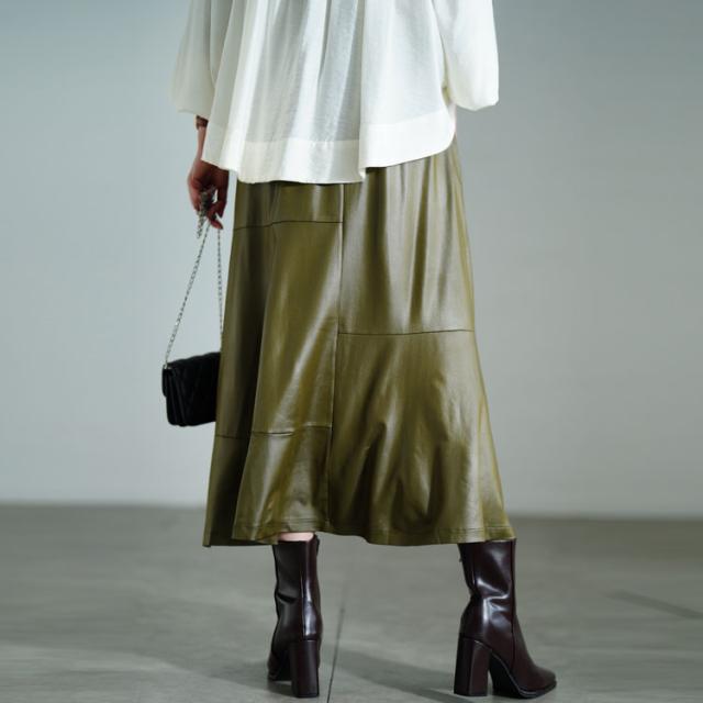 ストレッチフェイクレザーマーメイドスカート
